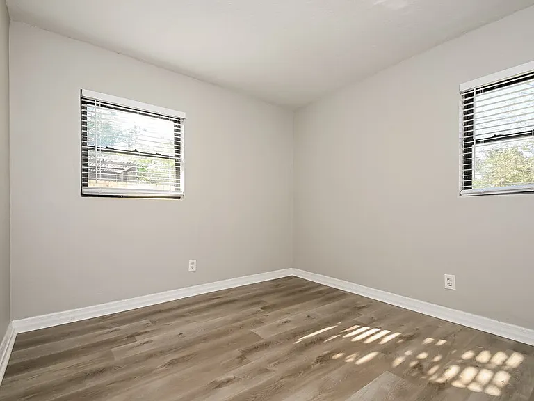 1827 Rotary Dr — Photo 11