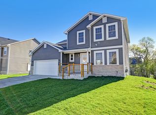 1108 Mountain View Dr, Joliet, IL 60432