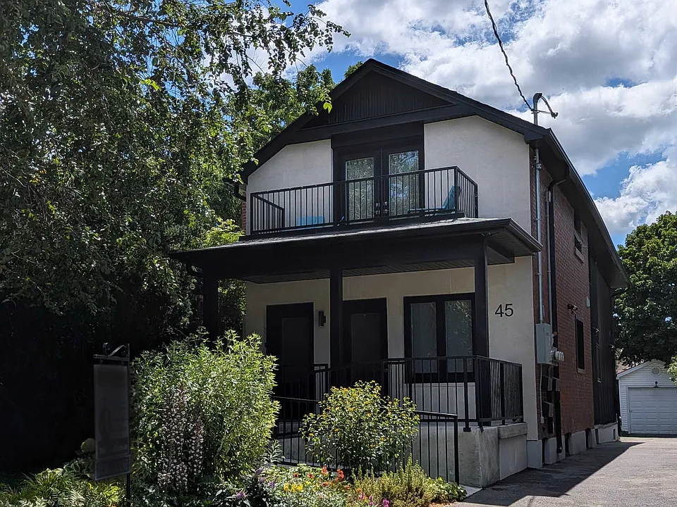 45 Astoria Ave #2