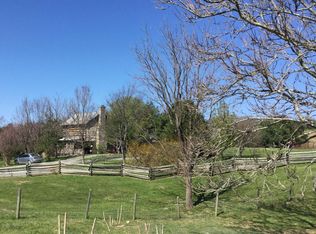 140 Barbette Ln, Lexington, VA 24450