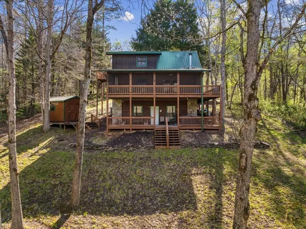 339 Sunrise Valley Rd, Blue Ridge, GA 30513