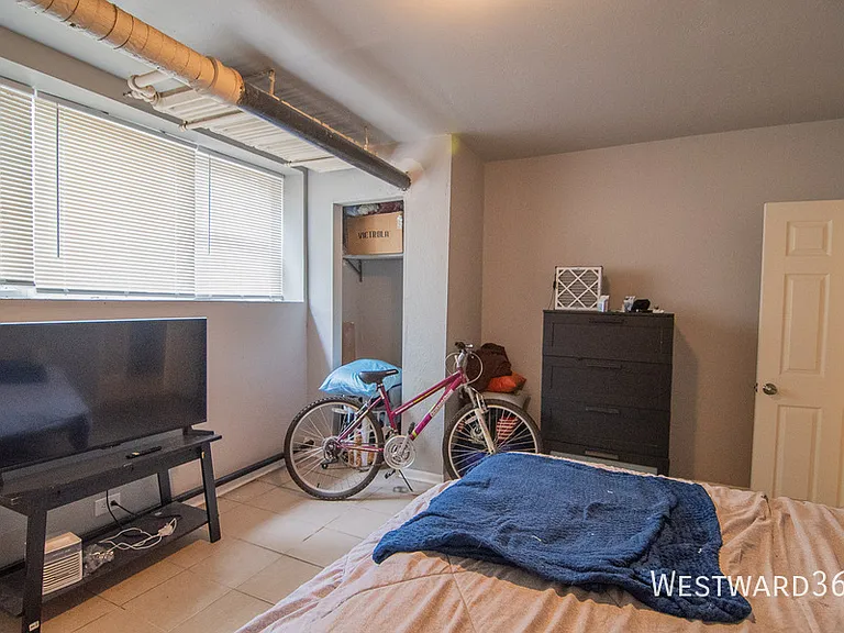 3821 W Wrightwood Ave #G — Photo 13