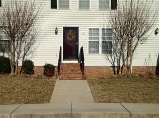 1049 Blue Ridge View Cir, Forest, VA 24551