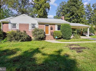 3232 Norfolk Ln, Falls Church, VA 22042