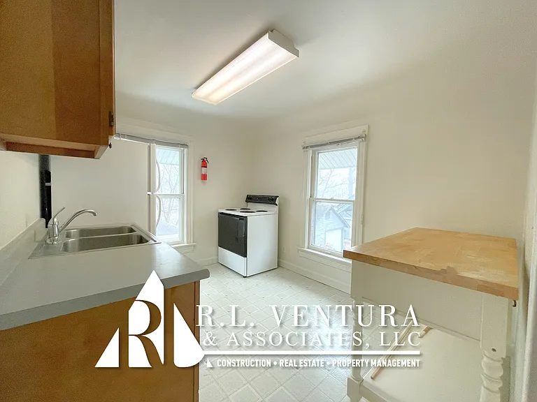 413 Blaine Ave — Photo 11