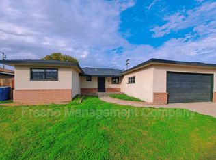 4435 E Hampton Way, Fresno, CA 93726