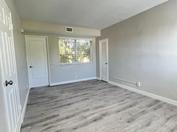 2 Isle Of Venice Dr, Fort Lauderdale, FL