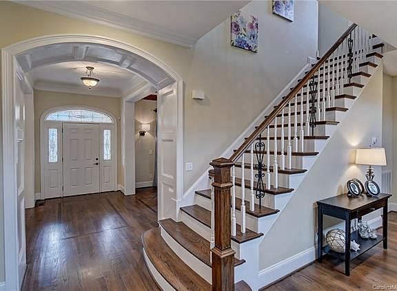 4th image of 107 Freshwater Ln
