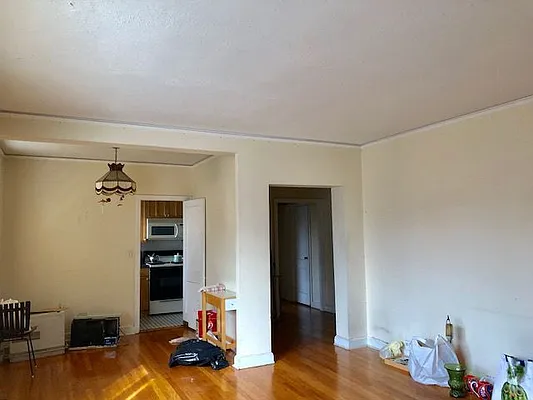 Rented by Mya Realty | media 3