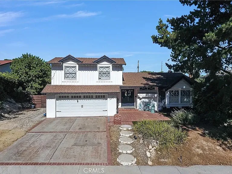8308 Jason Ave — Photo 1