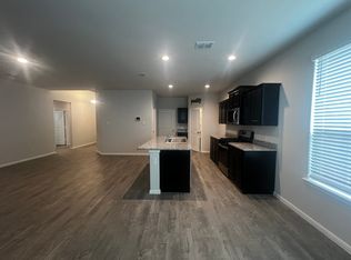 9732 Olanta Trl, Fort Worth, TX 76108