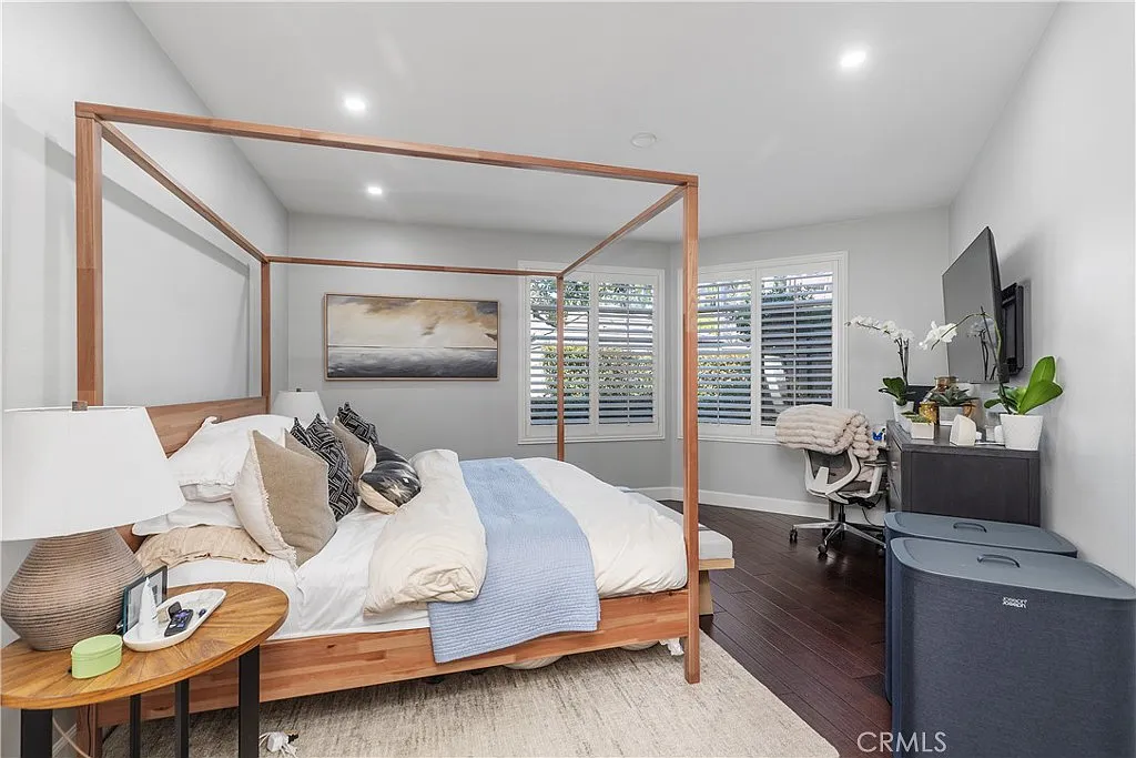 2 bed, 1397 sqft, $4,995 — Photo 4