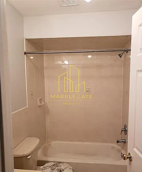 61-63 Voorhees St #11 — Photo 7