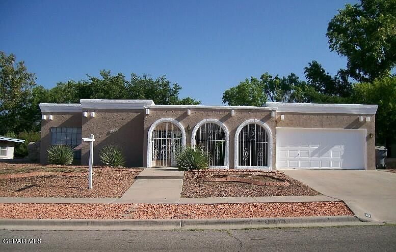 1st image of 6913 Orizaba Ave