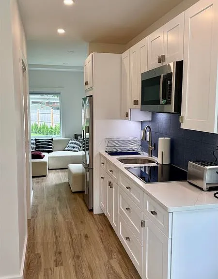5 Douglas Cir — Photo 4