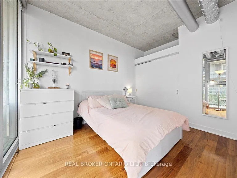 354 Gladstone Ave #503 — Photo 18