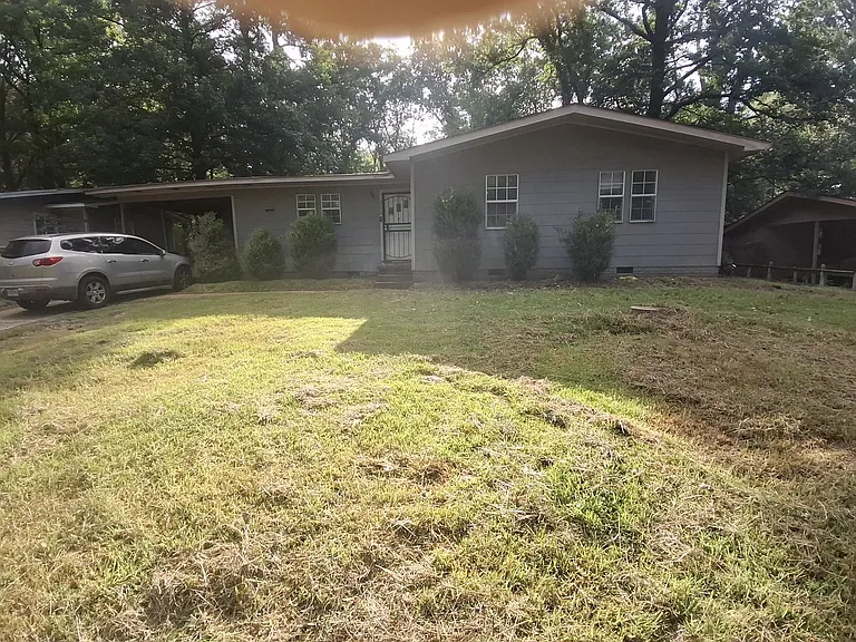 3058 Woodside Dr — Photo 26
