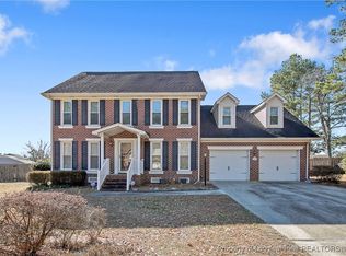 5750 Bear Creek Cir, Fayetteville, NC 28304