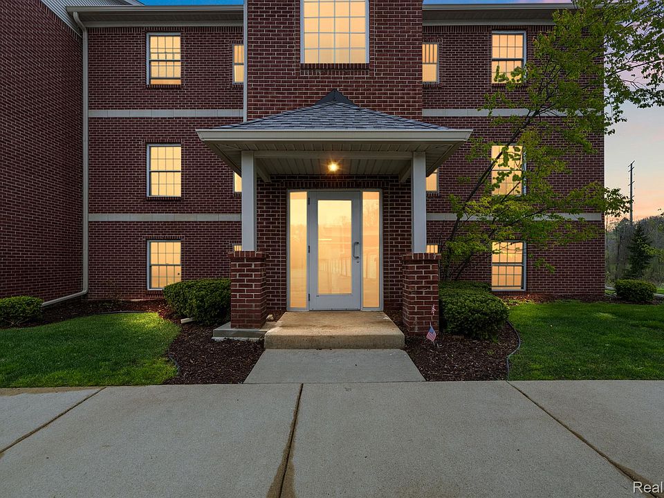 1st image of 6600 Trillium Village Ln Unit 16
