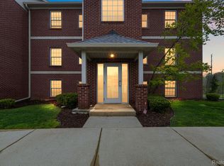 6600 Trillium Village Ln UNIT 16, Clarkston, MI