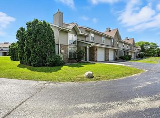 617 Westfield Way UNIT G, Pewaukee, WI 53072