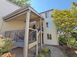 10163 SW Trapper Ter, Beaverton, OR 97008