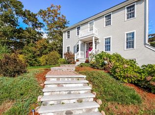 86 Norris Rd, Sagamore Beach, MA 02562