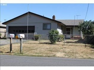 52418 SW 3rd St, Scappoose, OR 97056