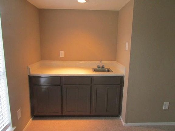 4th image of 17322 Artwood Ln