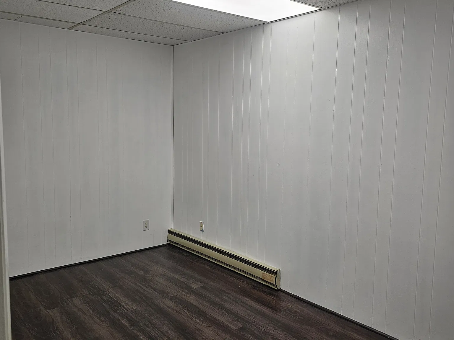 3 bed, $1,300 — Photo 4