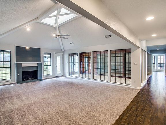 4th image of 2309 Eagle Park Ln