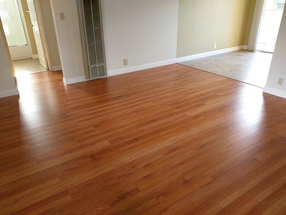 2nd image of 2186 Carlmont Dr #4
