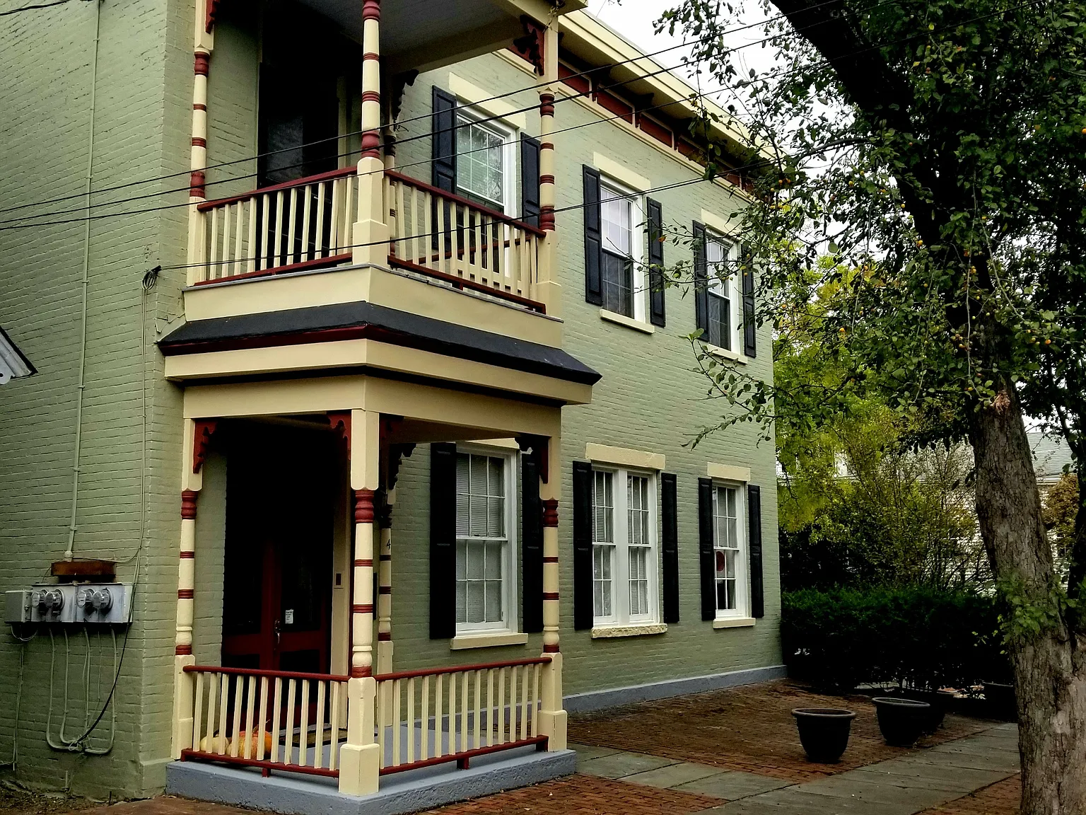 2 bed, 1000 sqft, $1,850 — Photo 1