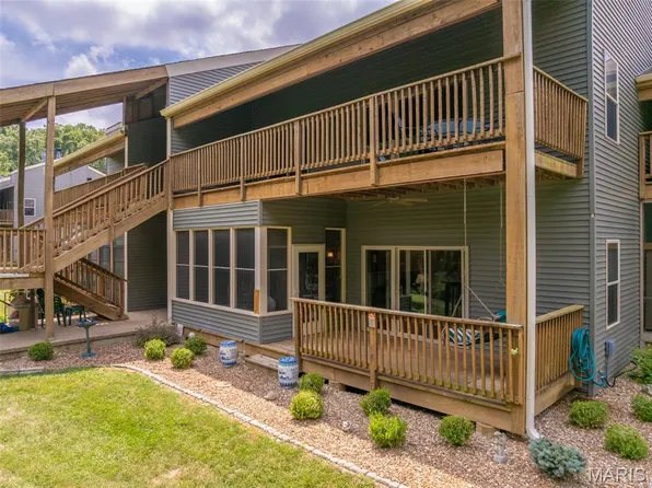 142 Geneva Cove Dr, Innsbrook, MO 63390