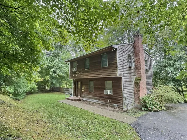 28 Wilson Place, Cornwall, NY 12518