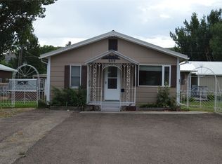 609 Franklin St, Fort Benton, MT 59442