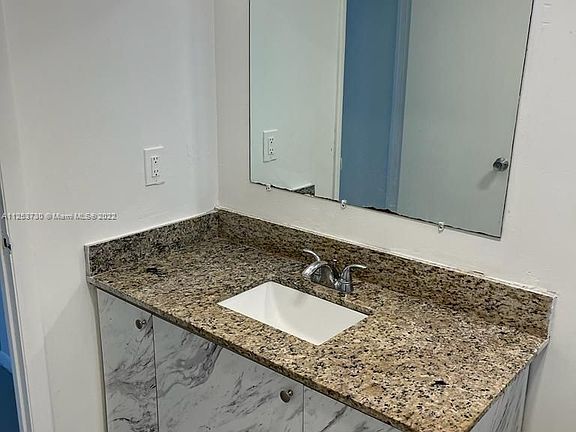 4th image of 15600 NW 7th Ave APT 715