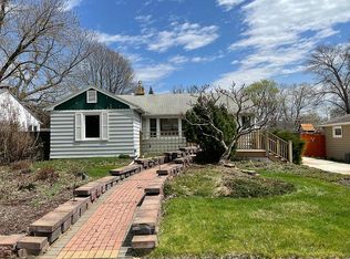 1214 10th Ave NW, Rochester, MN 55901
