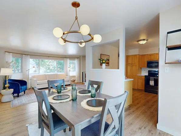 3020 Eagle Dr, Fort Collins, CO 80526