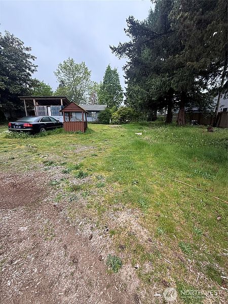 4th image of 26605 108th Ave SE