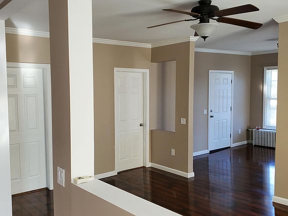 3rd image of 137 S 3rd Ave #2