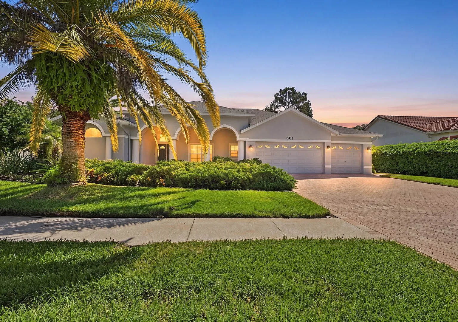 Gorgeous Executive Style pool home in Tarpon Springs! — Photo 1