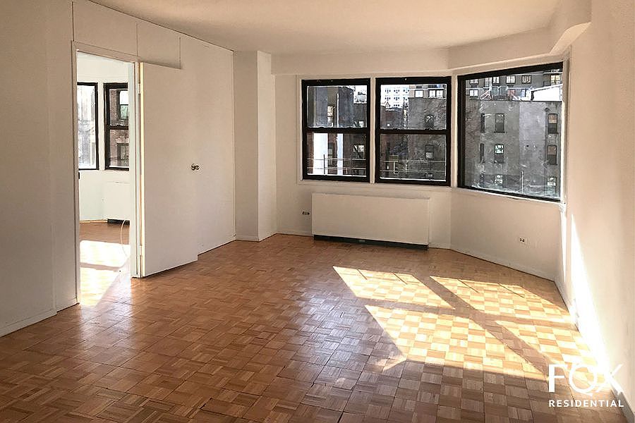 1st image of 1471 3rd Ave #5B