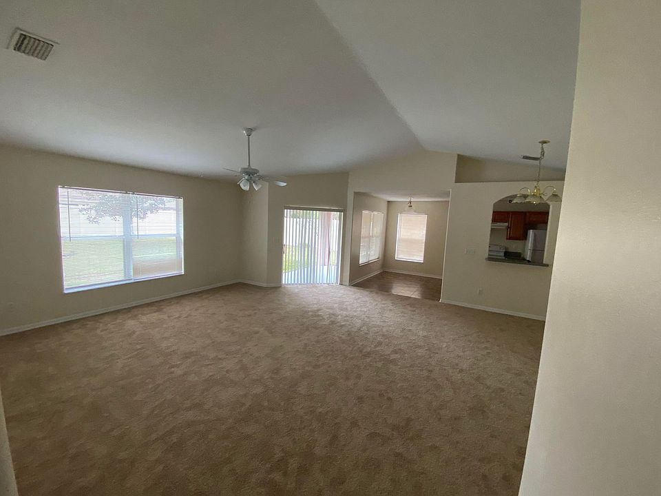 2nd image of 10 Point Pleasant Dr