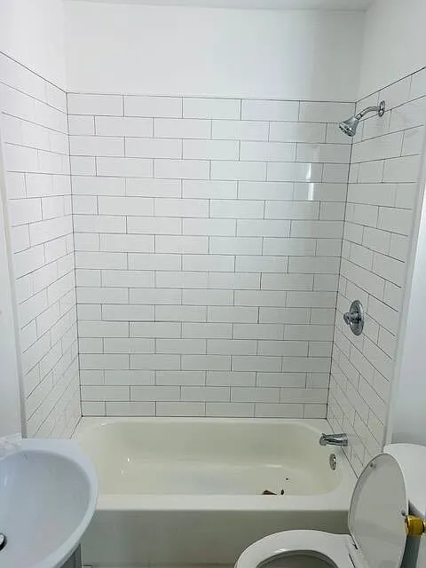 1 bed, 1036 sqft, $1,200 — Photo 3