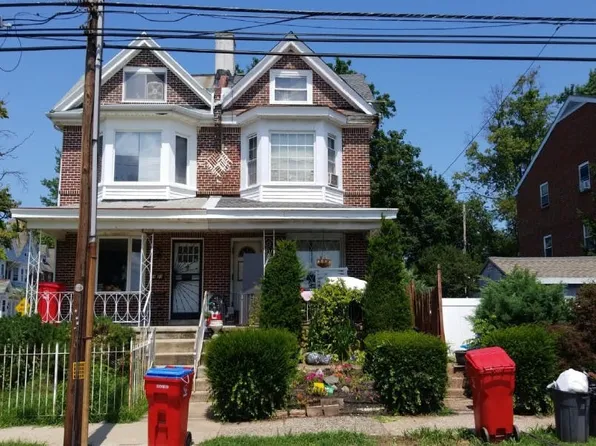 1425 Arch St, Norristown, PA 19401