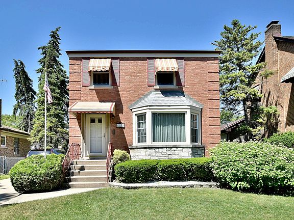 3rd image of 6930 N Ottawa Ave