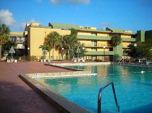 1st image of 110 Fontainebleau Blvd APT 309