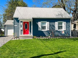 216 W Molloy Rd, Syracuse, NY 13211