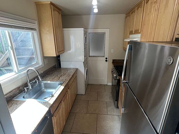 4th image of 964-974 Dolores Dr #964-B